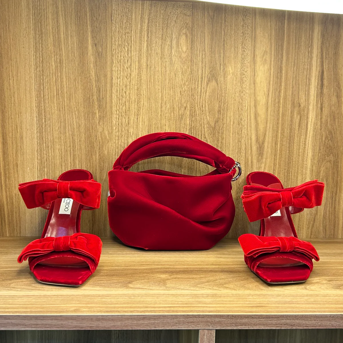 Jimmy choo flaca 100 velvet mules with matching velvet bonny bag