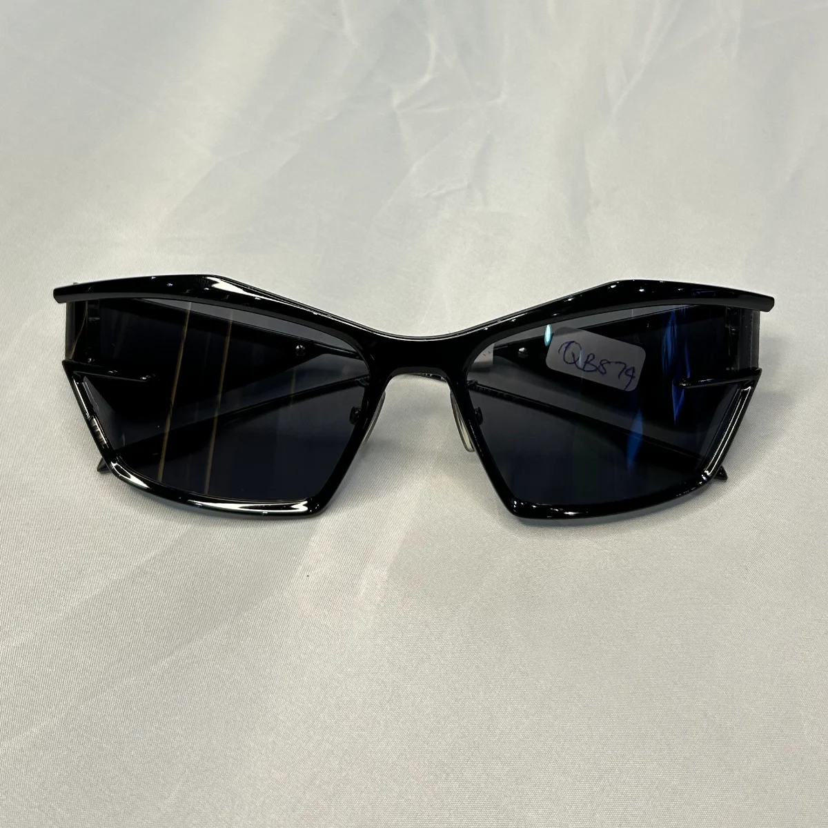 Givenchy Giv cut sunglasses